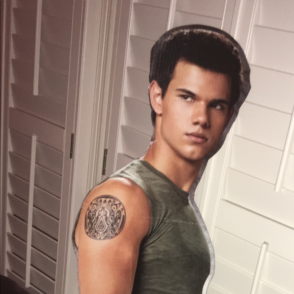 cut out of Twilight Eclipse Jacob/Taylor Lautner